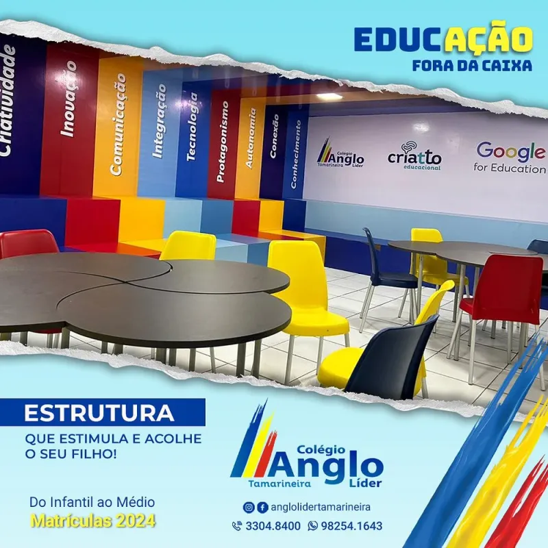 Espaço Criatto com mesas e cadeiras para trabalho em grupo